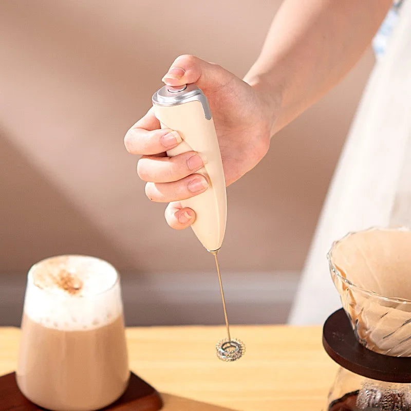 Electric milk bubbler battery AA high-speed milk foam machine coffee mixer electric mixer egg beater hot cooking tools